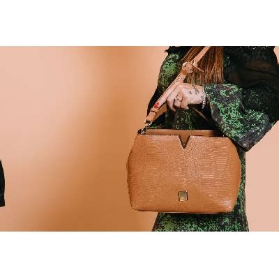 Bolsa Feminina Para Trabalho Saiba Como Acertar Na Escolha Lojas