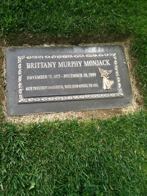 This Forest Lawn Mortuary Hollywood Hills CA secret was revealed 22