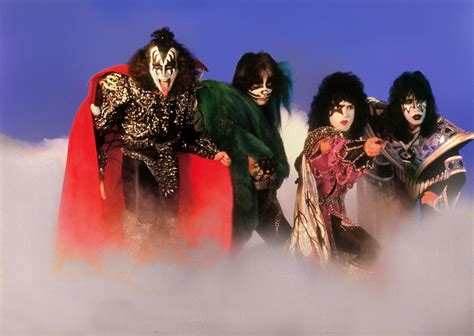 Pin By Cande Tinsley On Gene Simmons Rock And Roll Bands Hot Band