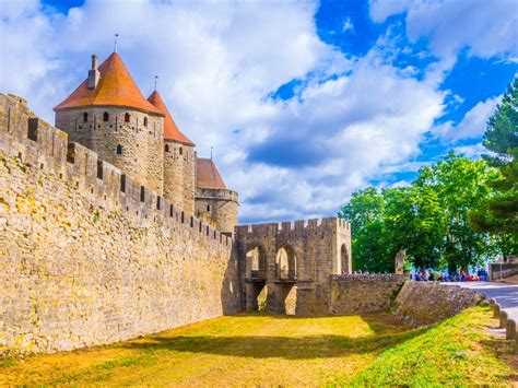 D Couvrez La Porte Narbonnaise Le Joyau Historique De Carcassonne