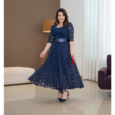 Vestido Plus Size Em Renda Bordado Azul Marinho Kauly