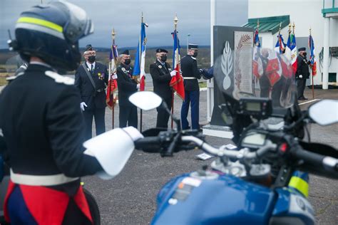 Photos Haute Saône Un Hommage Rendu à Vesoul Aux Gendarmes Décédés