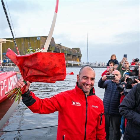 Remarquable 5e place pour Damien sur Retour à la Base APICIL Team Voile