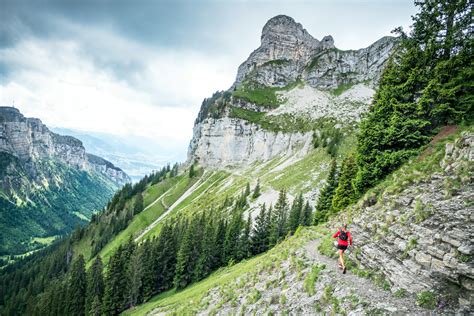 Trail Running Swiss Alps The Sigriswilgrat Above The Thunersee