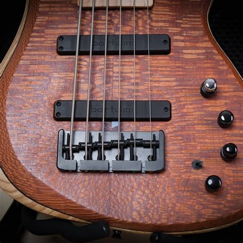 jclef basses bartolini pickups electronics