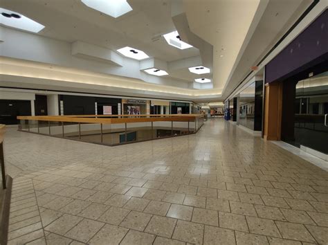 Lakeside Mall Sterling Heights Mi Gameking3 Flickr