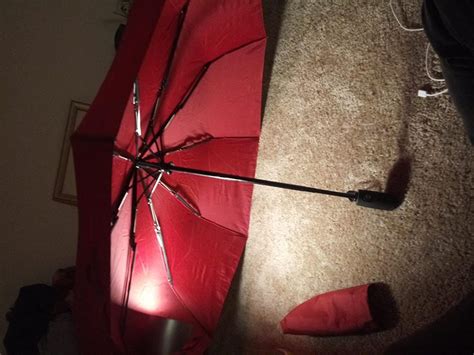 Windproof Travel Umbrella - Compact, Automatic, Red – Repel Umbrella