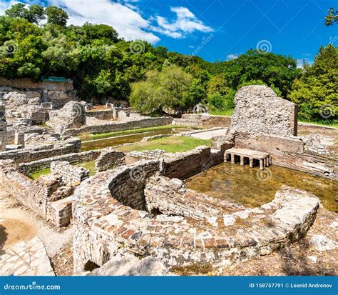 Ruinen Der Antiken Stadt Butrint In Albanien Stockbild Bild Von