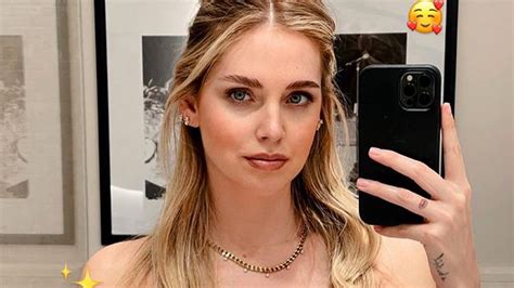 Valentina Ferragni Ha Sconfitto Chiara Vestitino Scollo Estrema