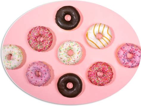 PVC Schuimplaat Ovaal Verschillende Smaken Donuts Op Pastelroze