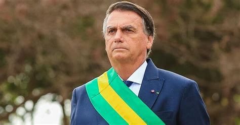 Bolsonaro Vai Entregar A Faixa Especialistas Analisaram