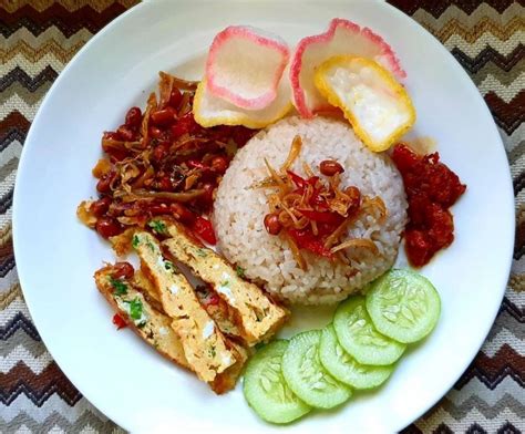 Resep Nasi Uduk Rice Cooker Yang Gurih Dan Harum