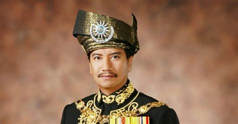 Sultan Mizan Pengerusikan Mesyuarat Khas Majlis Raja Raja Pilih Yang Di