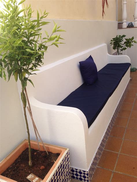 Banco De Obra En Patio Andaluz M D Balsalobre Built In Sofa Home