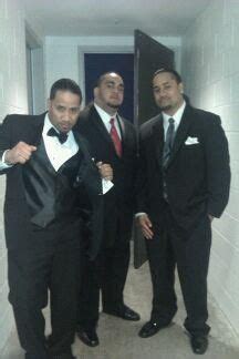 Wwe Superstar Jey Uso Joshua Fatu And His Twin Brother Wwe Superstar