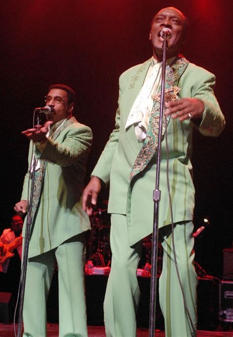 The Temptations Picture 14 - The Temptations Performing Live