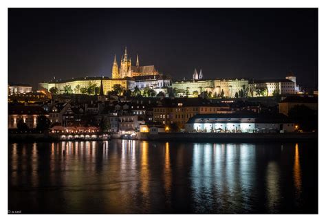 Prag Bei Nacht Prager Burg Prag Herbst A Sed Geknipst Flickr