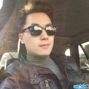 Hot boy Hiếu Adobe