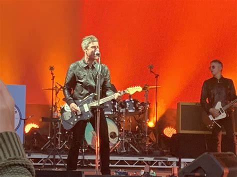 Win A Signed Noel Gallagher S High Flying Birds Setlist Latest Oasis