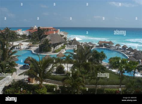 Hyatt Resort Cancun Mexico Stock Photo - Alamy