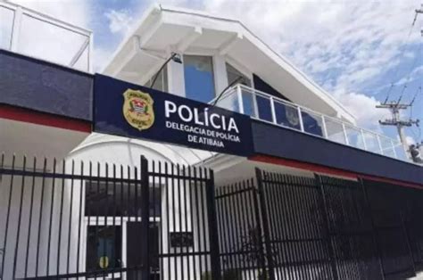 Rg O Decepado Navalha Mulher Descobre Trai O Corta O P Nis Do