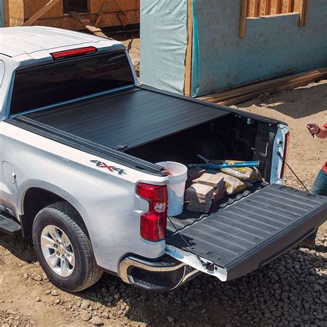 Gmc Sierra Hard Folding Tonneau Cover