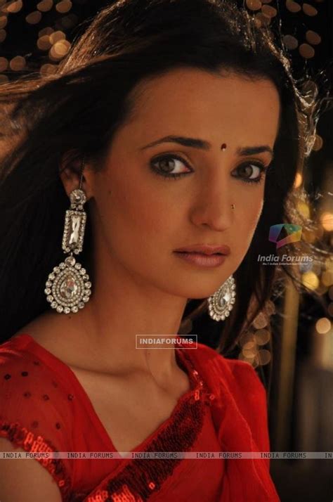 Sanaya Irani As Khushi In Iss Pyaar Ko Kya Naam Doon In 2020 Sanaya