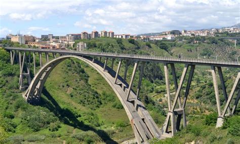 Ponte Morandi Il Simbolo Della Citt Di Catanzaro Una Grande Opera