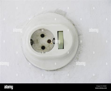 3 pin plug fuse hi-res stock photography and images - Alamy