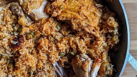 am what I eat | Arroz con pollo (Puerto Rican rice with chicken) - am ...