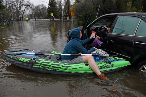 Photos of extreme storms, air, floods and more 2023 climate disasters