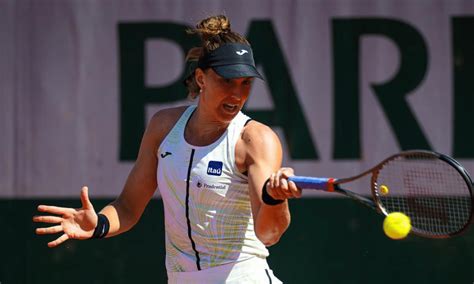 Bia Haddad supera fantasma da 2ª rodada em Roland Garros