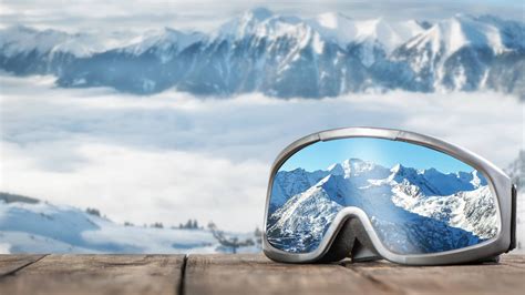 9 Best Ski Goggles For Every Skier