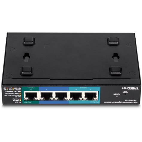 5 Port Gigabit PoE Powered EdgeSmart Switch With PoE Pass Through