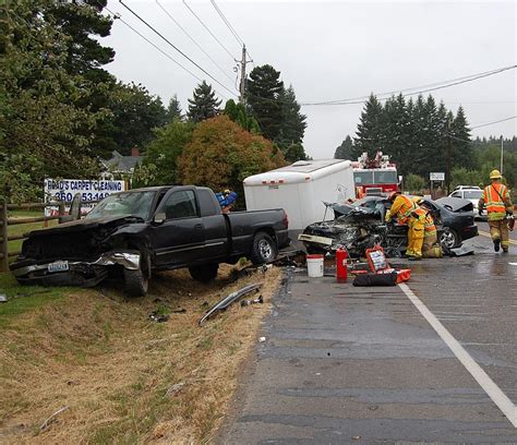 Crash Near Dollars Corner Kills Battle Ground Man 56 The Columbian