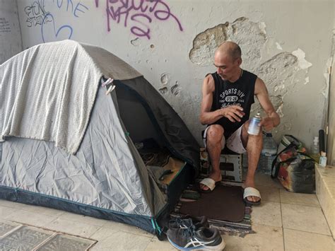 Sem Abrigo De Lisboa Preferem A Rua A Albergues