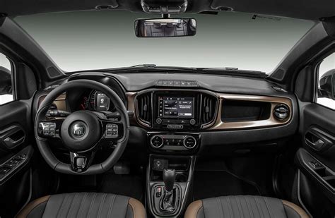 fiat-strada-ranch-2023-interior - Mega Autos