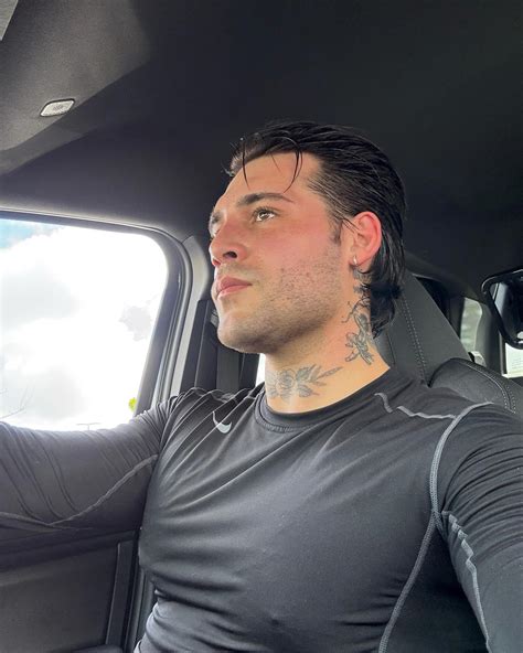 Brayden Bradshaw (@braydenbradshaw) • Instagram photos and videos