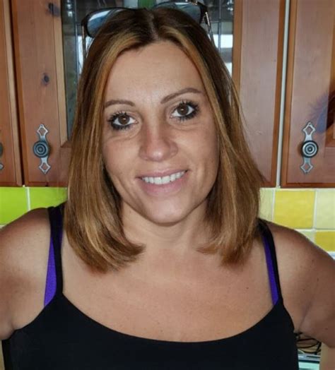 NEEDS ID Busty Brunette MILF Freeones Forum The Free Sex Community