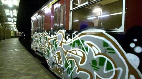 Les Graffitis Sur Les Trains Ont Coûté Plus De 4 Millions Deuros à La