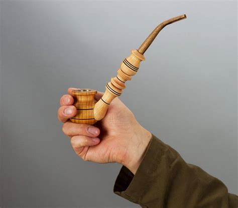 Wooden Smoking Pipe