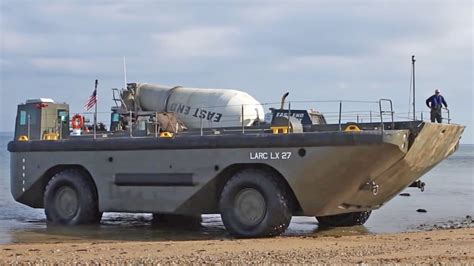 The us army s largest 4×4 ever the gigantic 1 000 hp larc lx amphibious ...