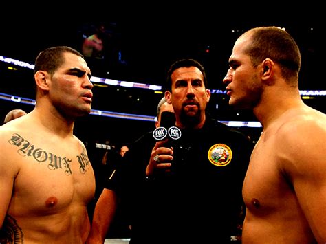 Revanche Entre Cain Velasquez Vs Cigano Deve Rolar Em Setembro Blog