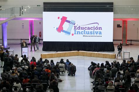 Ministro De Educaci N Marco Antonio Vila Participa En E Flickr