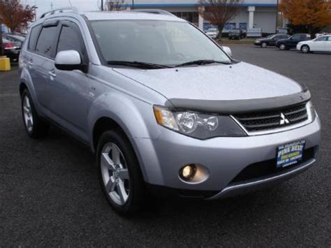 2008 Mitsubishi Outlander Data, Info and Specs | GTCarLot.com