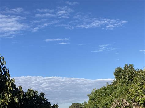 Are these considered stratiform clouds ? : r/CloudPorn