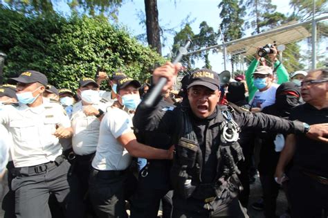 Abuso De Fuerza Policial En Manifestaciones Refleja El Autoritarismo En