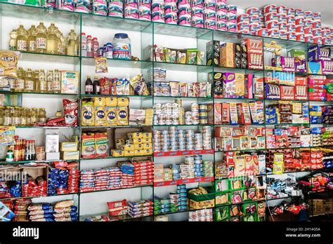 Cartagena Colombiacentercentregetsemaniconvenience Small Grocery