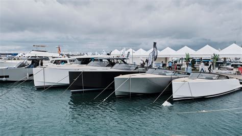 Genoa International Boat Show Vandutch Yachts