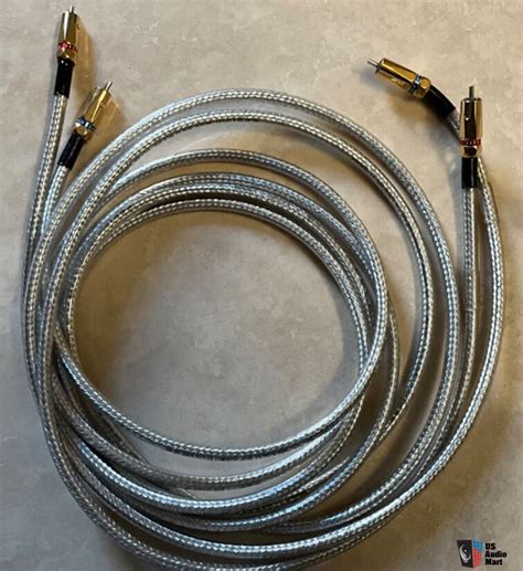 WireWorld Silver Eclipse Series 3 3m And 1m RCA Interconnects Gold